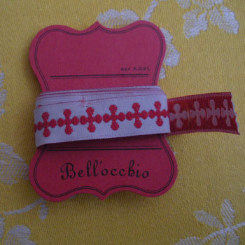 bell'occhio dingbat ribbon | simple pretty