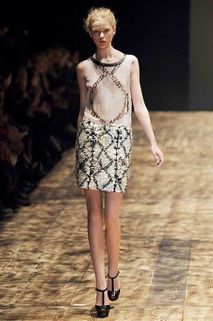 giambattista valli, spring 2010 | simple pretty