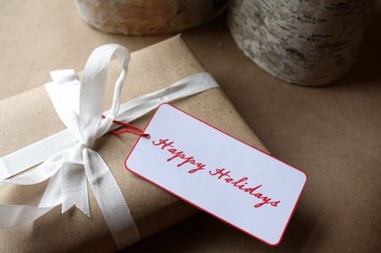 bklynstitch happy holidays hangtags | simple pretty