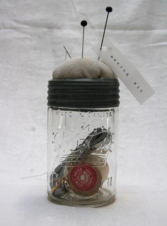 pilojar1 pi'lo jar sewing kit | simple pretty