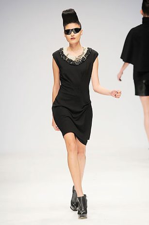 issa fall 2010 | simple pretty