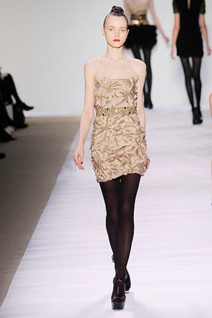 monique l'huillier, fall 2010 | simple pretty