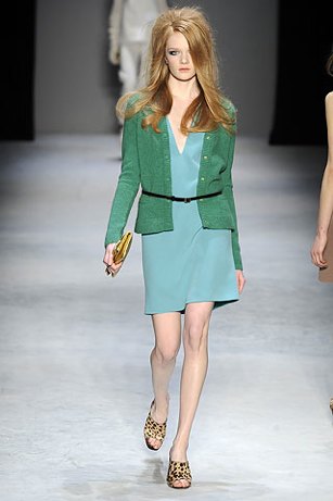 rochas fall 2010 | simple pretty